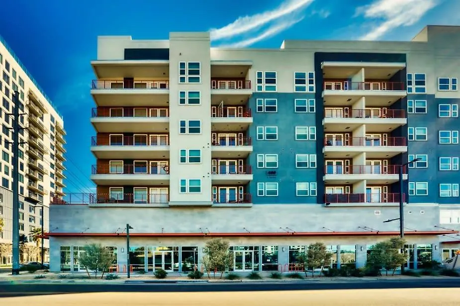 Cozysuites Phx Roro Gym, Pool, Pets, Parking! #2 Phoenix 0*,