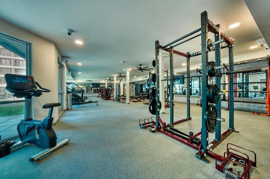 Cozysuites Phx Roro Gym, Pool, Pets, Parking! #2 Phoenix 0*,  Estados Unidos
