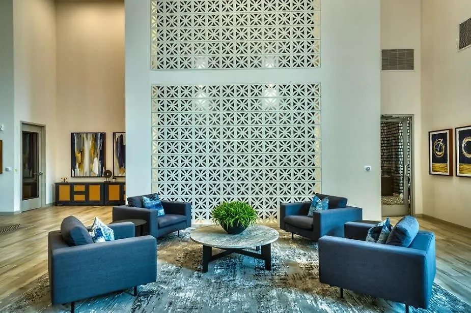 Cozysuites Phx Roro Gym, Pool, Pets, Parking! #2 Phoenix 0*,