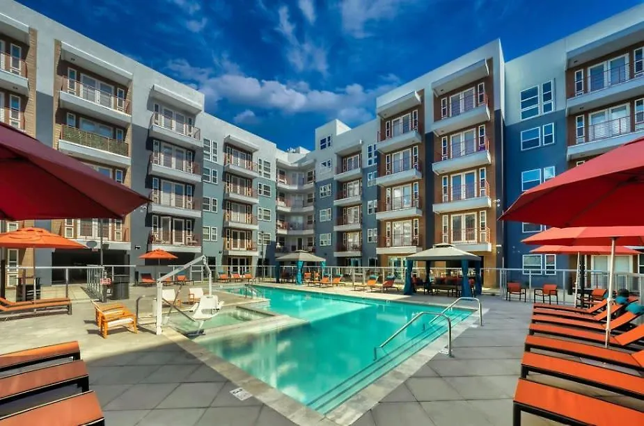 Cozysuites Phx Roro Gym, Pool, Pets, Parking! #2 Phoenix Apartamento
