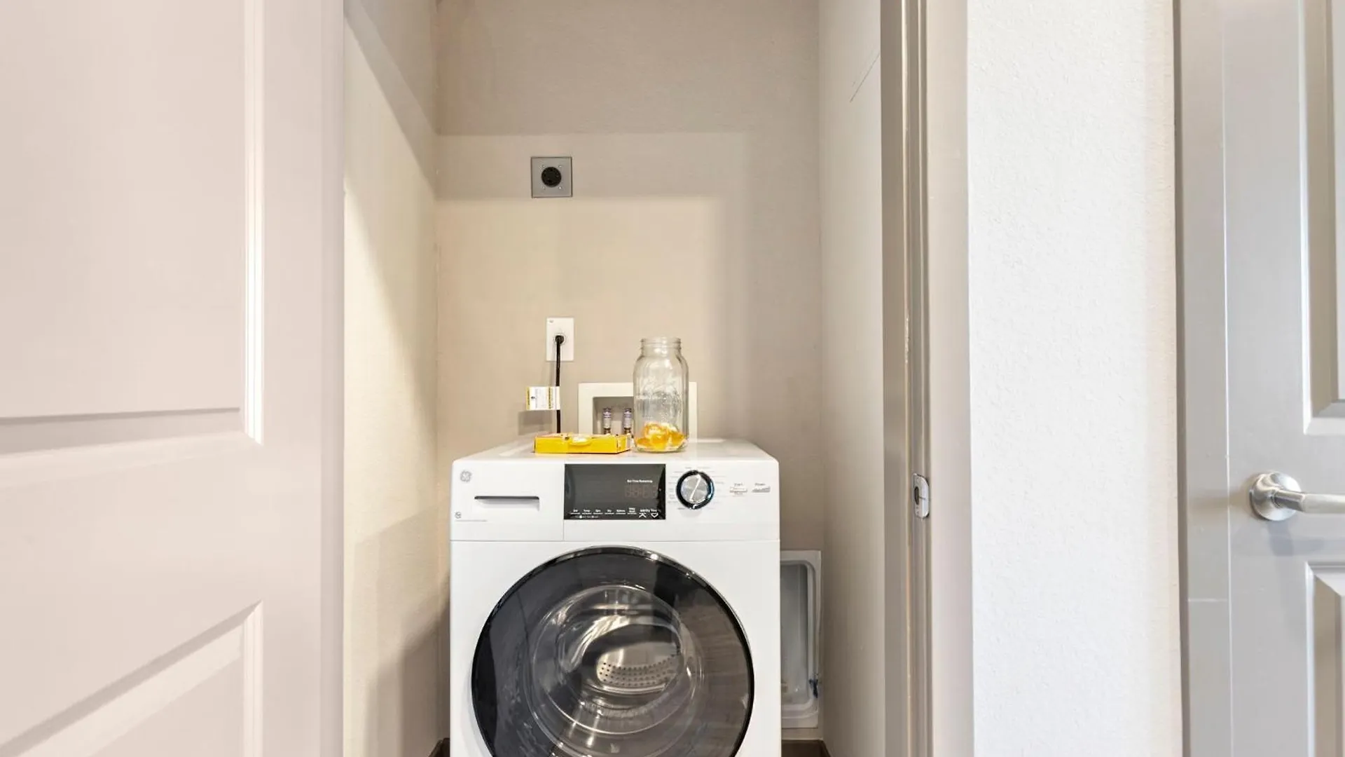 Cozysuites Phx Roro Gym, Pool, Pets, Parking! #2 Phoenix Apartamento