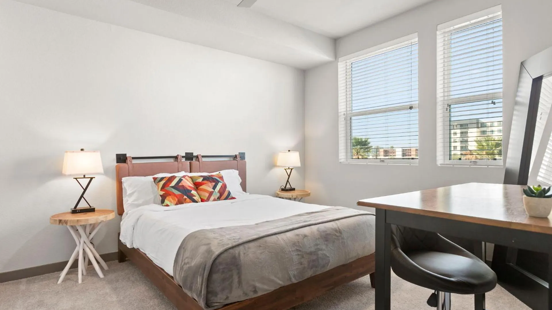 Cozysuites Phx Roro Gym, Pool, Pets, Parking! #2 Phoenix Apartamento