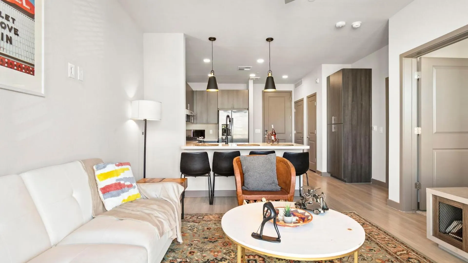 Cozysuites Phx Roro Gym, Pool, Pets, Parking! #2 Phoenix 0*,